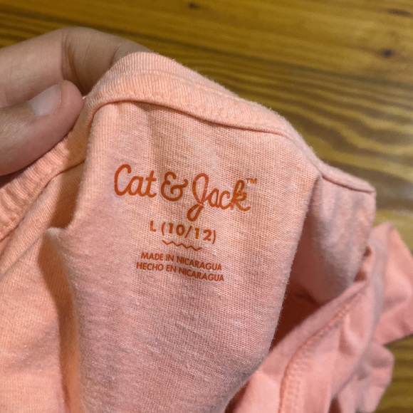 Cute shirt with cats working out - Picture 3 of 3